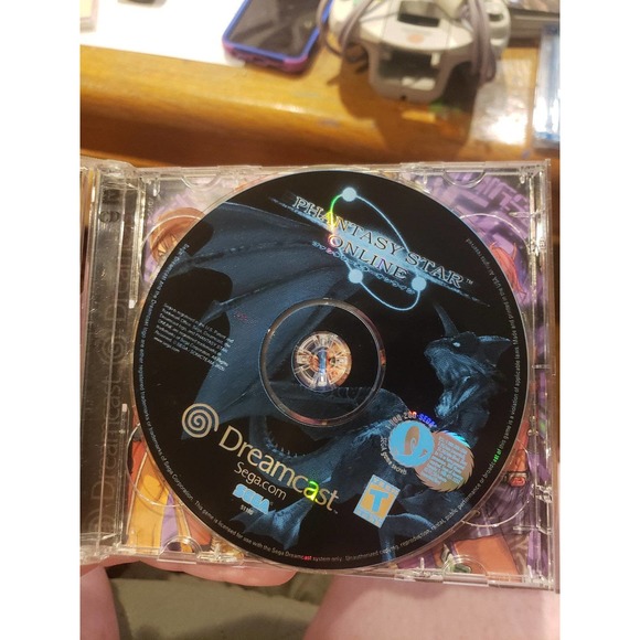Phantasy Star Online for Sega Dreamcast - Picture 3 of 8